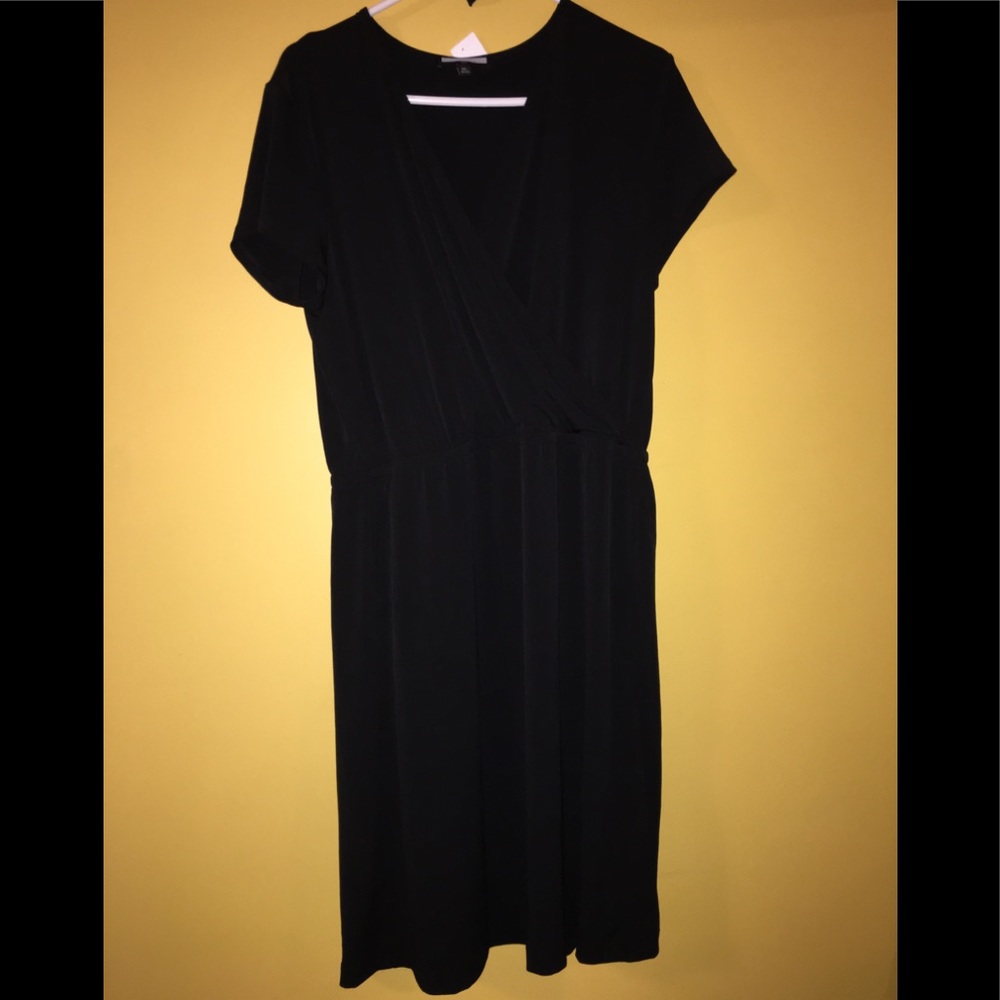 Women’s banana republic wrap dress size XL